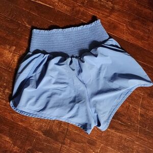 OFFLINE bt Aerie High Rise Hot Stuff Short, light blue size Med